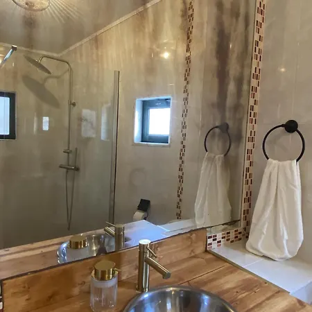 Refugio No16 Ocean Air & Rooftop Flair *