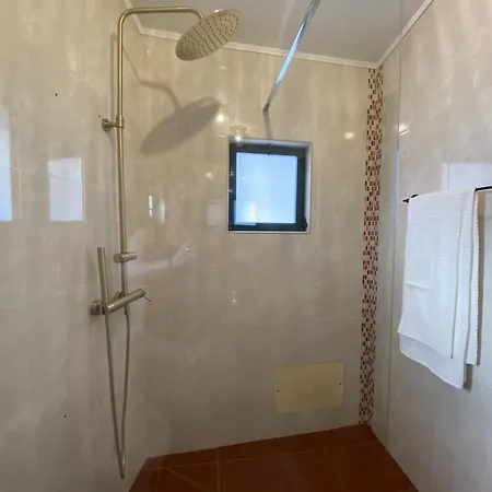 Refugio No16 Ocean Air & Rooftop Flair Албуфейра