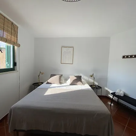 Гостевой дом Refugio No16 Ocean Air & Rooftop Flair *