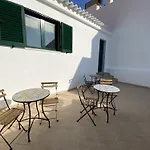 Refugio No16 Ocean Air & Rooftop Flair Penzion