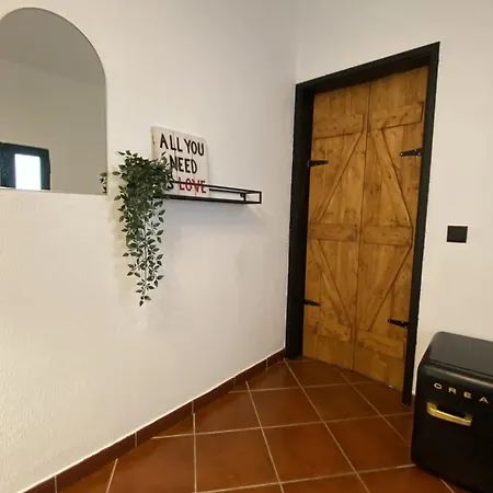 بيت ضيافة Refugio No16 Ocean Air & Rooftop Flair *