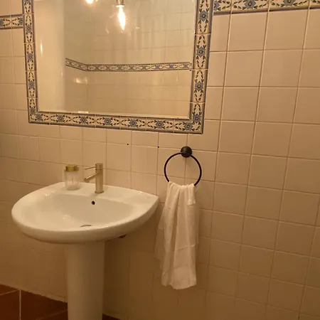 Refugio No16 Ocean Air & Rooftop Flair بيت ضيافة