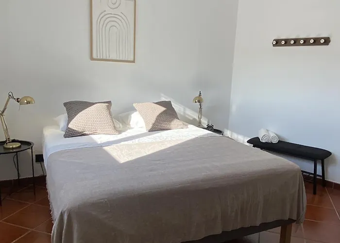 Refugio No16 Ocean Air & Rooftop Flair Pensionat *