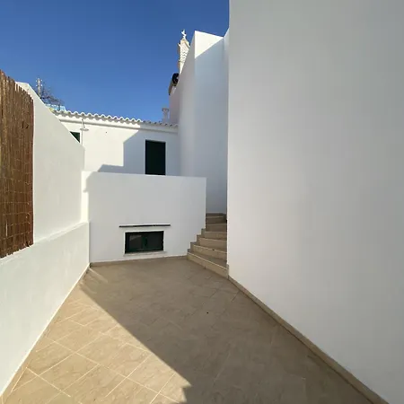 Refugio No16 Ocean Air & Rooftop Flair * 알부페이라